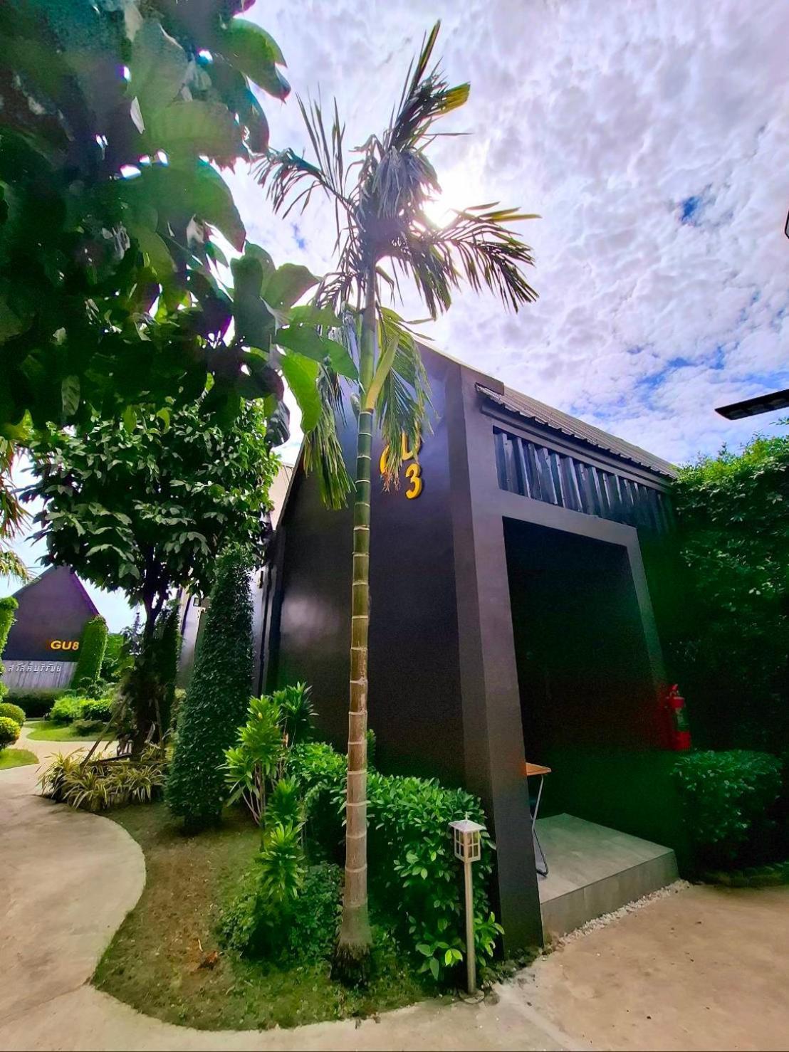Sawasdee​ Buriram​ Resort Ngoại thất bức ảnh