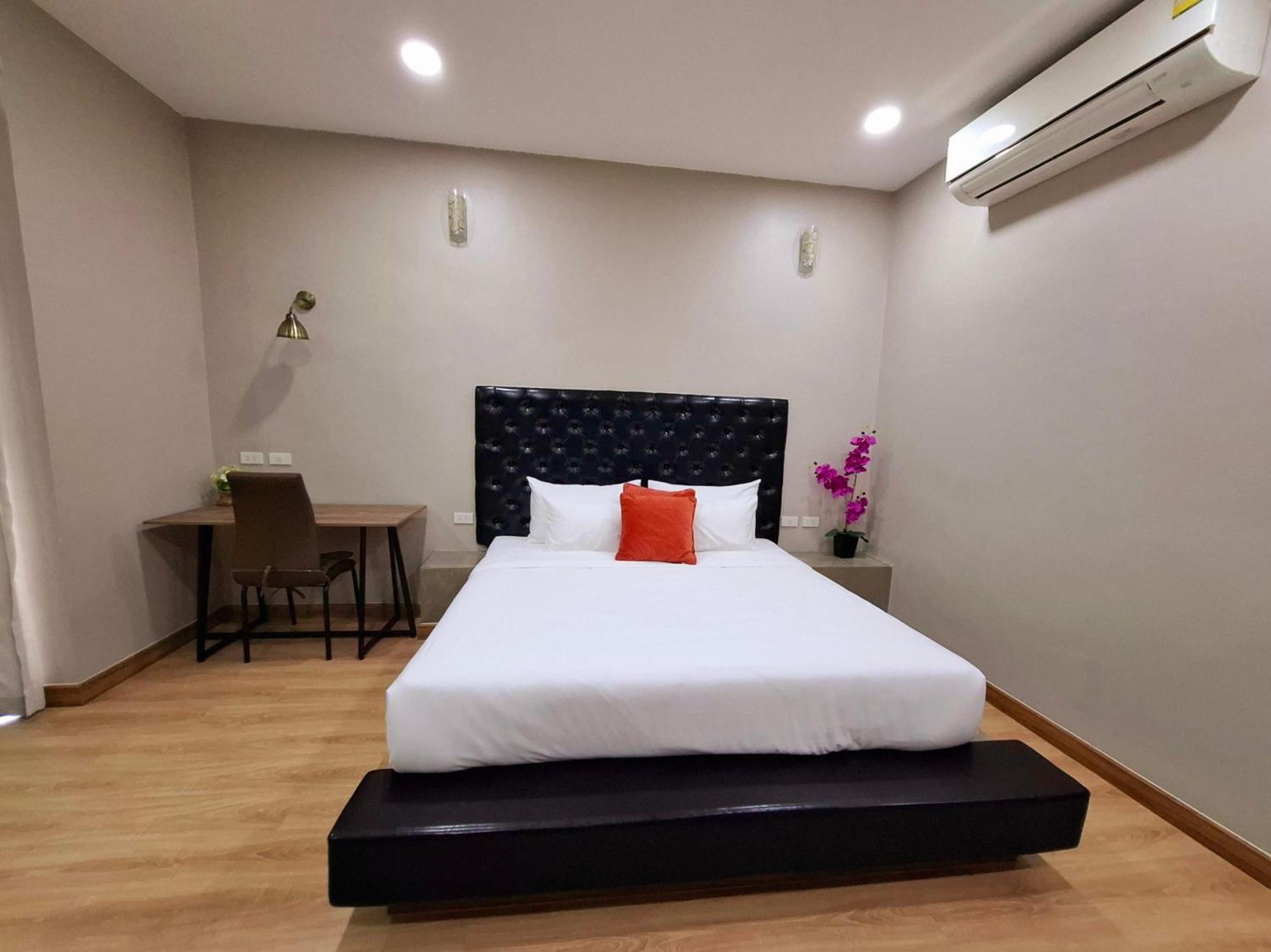 Sawasdee​ Buriram​ Resort Phòng bức ảnh